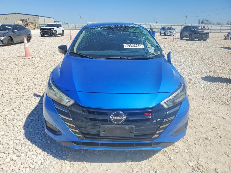 2024 Nissan Versa sr