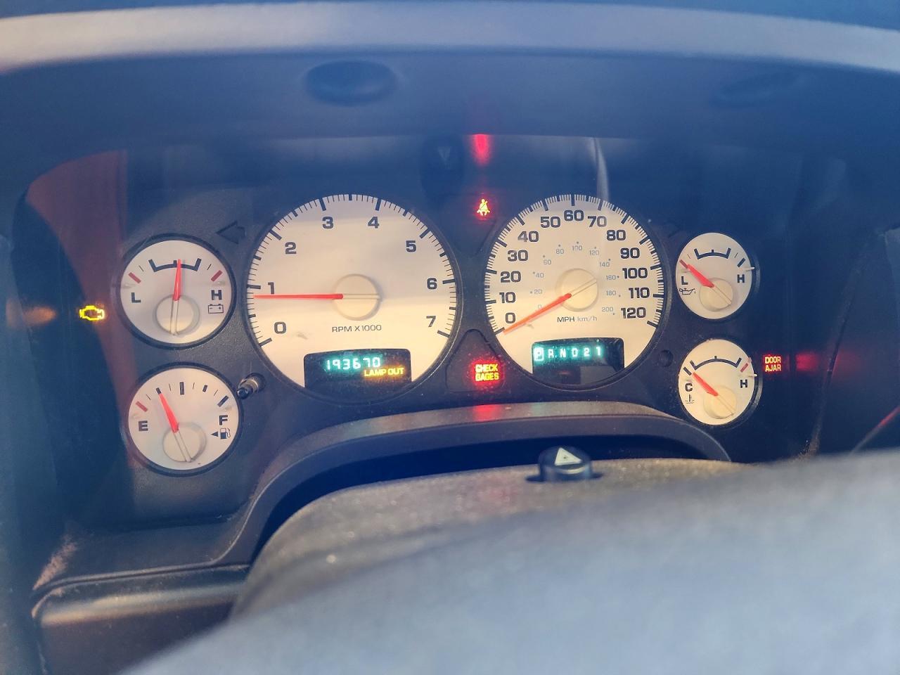 2005 Dodge RAM 1500 ST