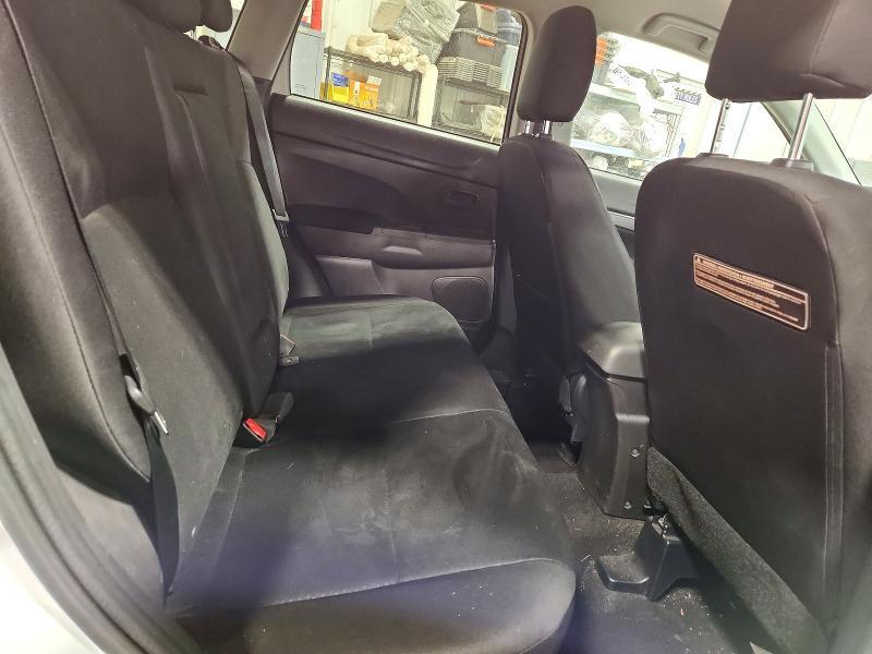 2014 Mitsubishi Outlander Sport es