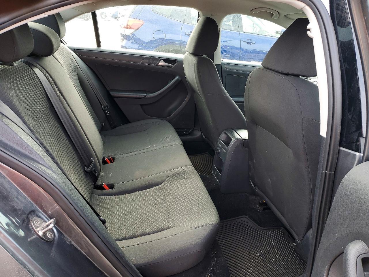 2016 Volkswagen Jetta s