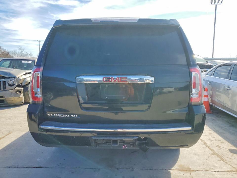 2019 GMC Yukon xl Denali