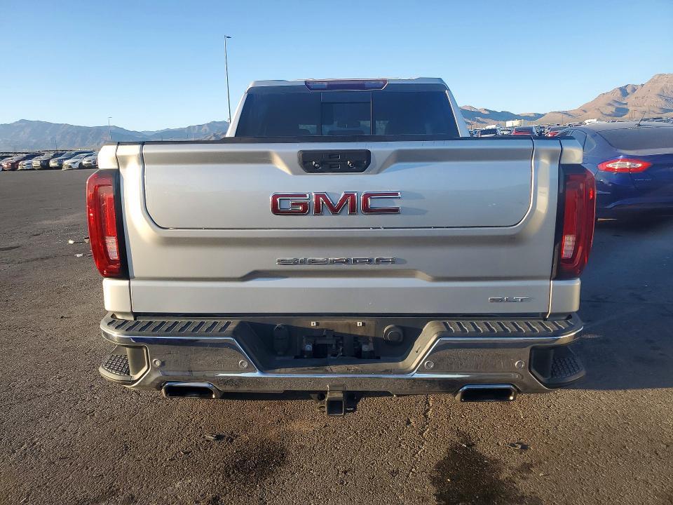 2020 GMC Sierra K1500 slt