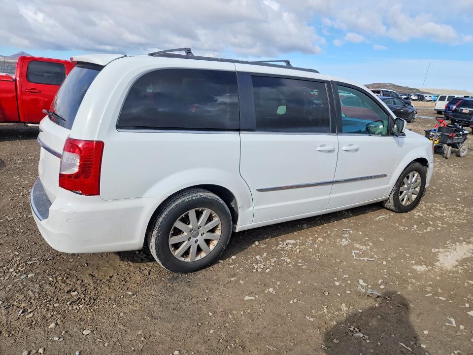 2016 Chrysler Town & Country Touring