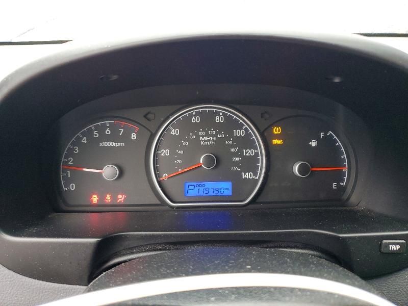 2010 Hyundai Elantra Blue