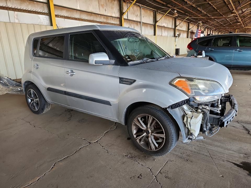 2011 KIA Soul +