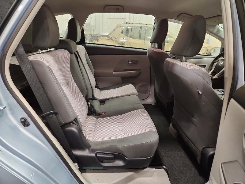 2015 Toyota Prius v