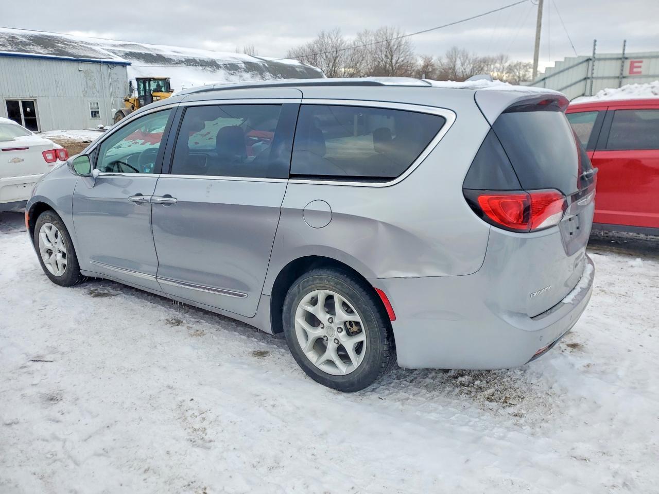 2017 Chrysler Pacifica Touring l Plus