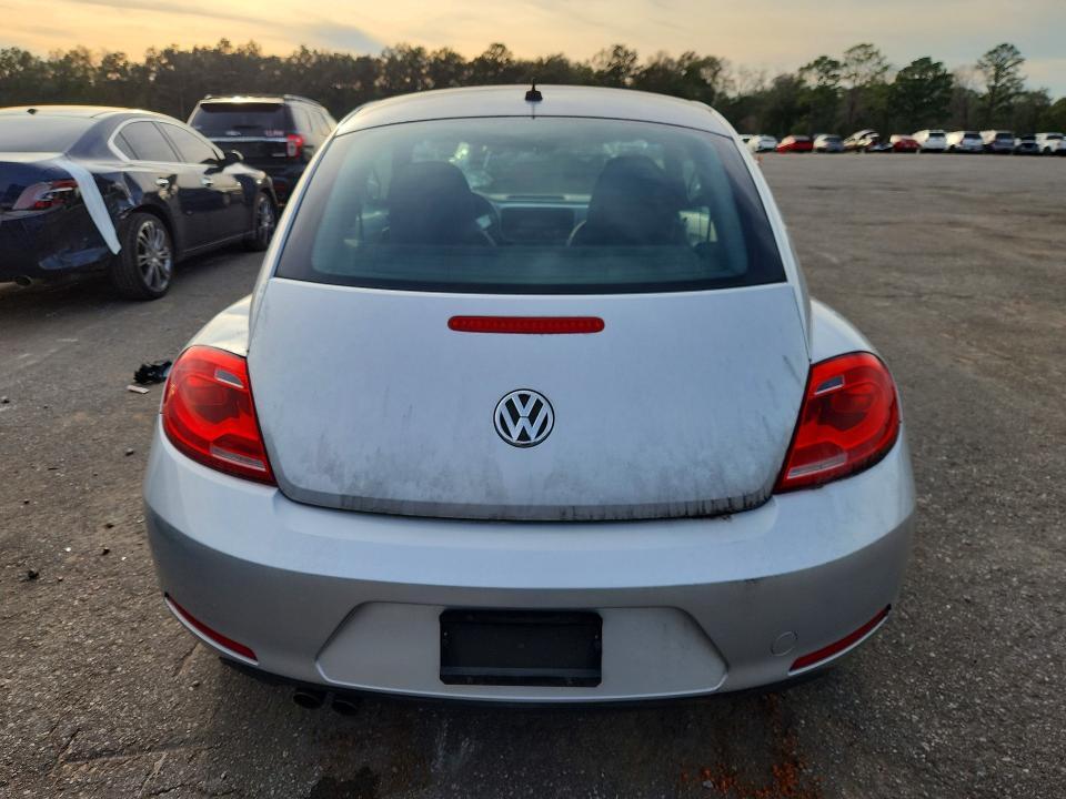 2012 Volkswagen Beetle