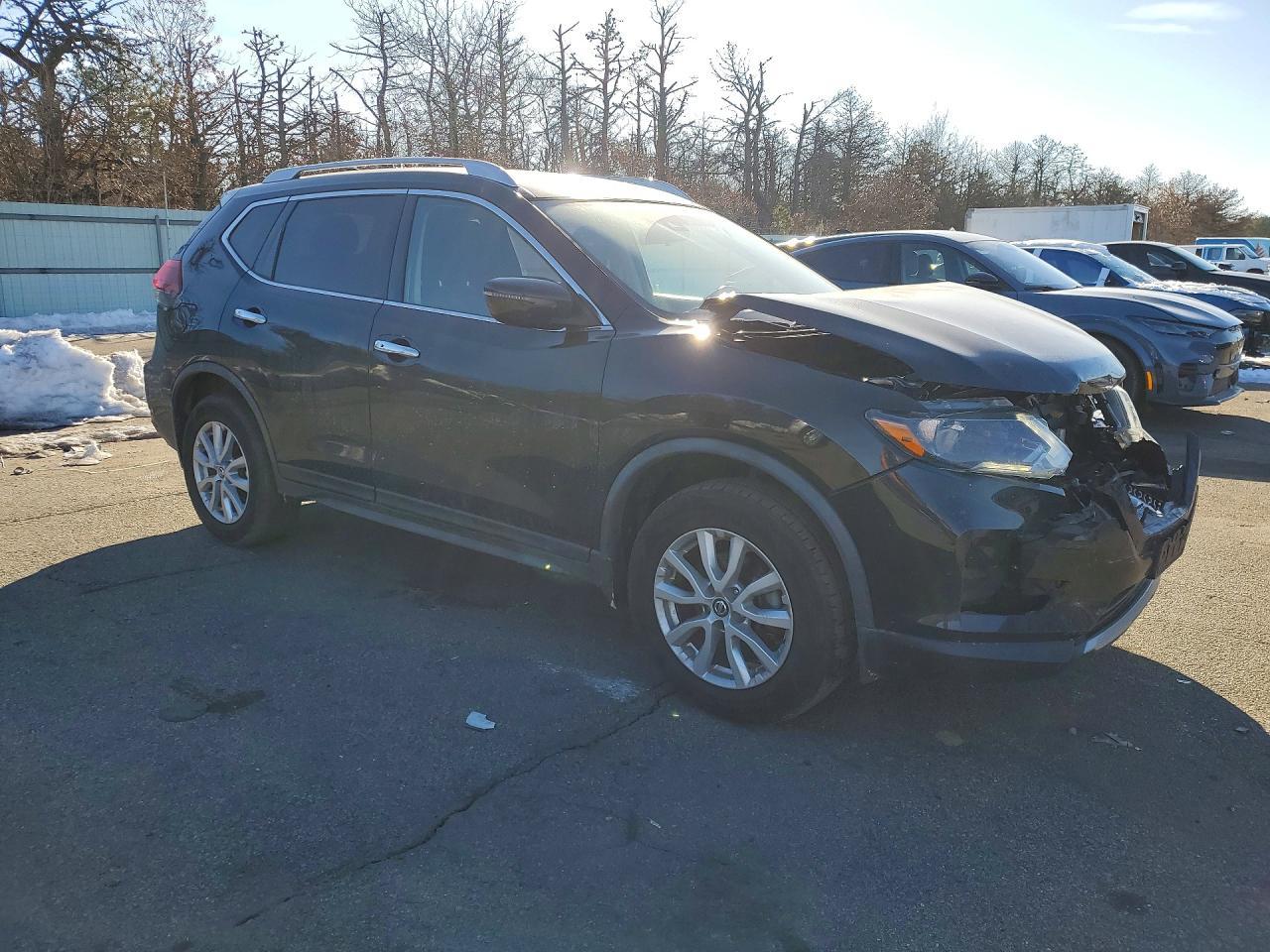 2020 Nissan Rogue s