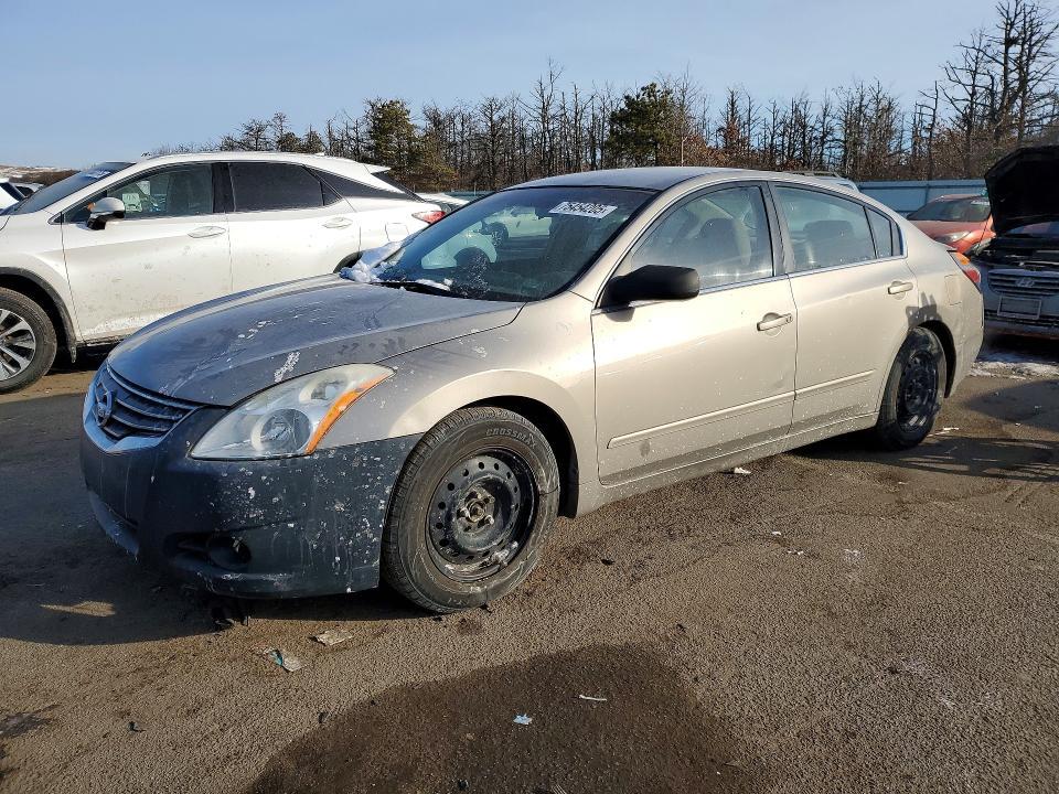 2012 Nissan Altima Base