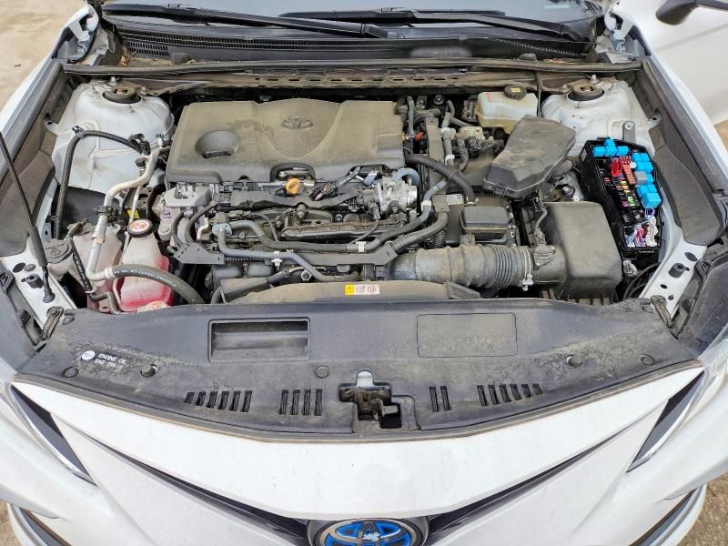 2021 Toyota Camry le