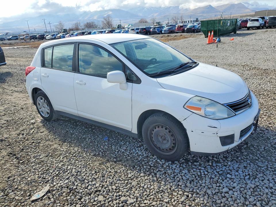 2012 Nissan Versa s