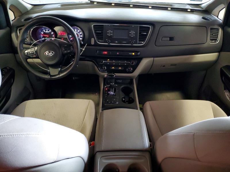 2016 KIA Sedona lx
