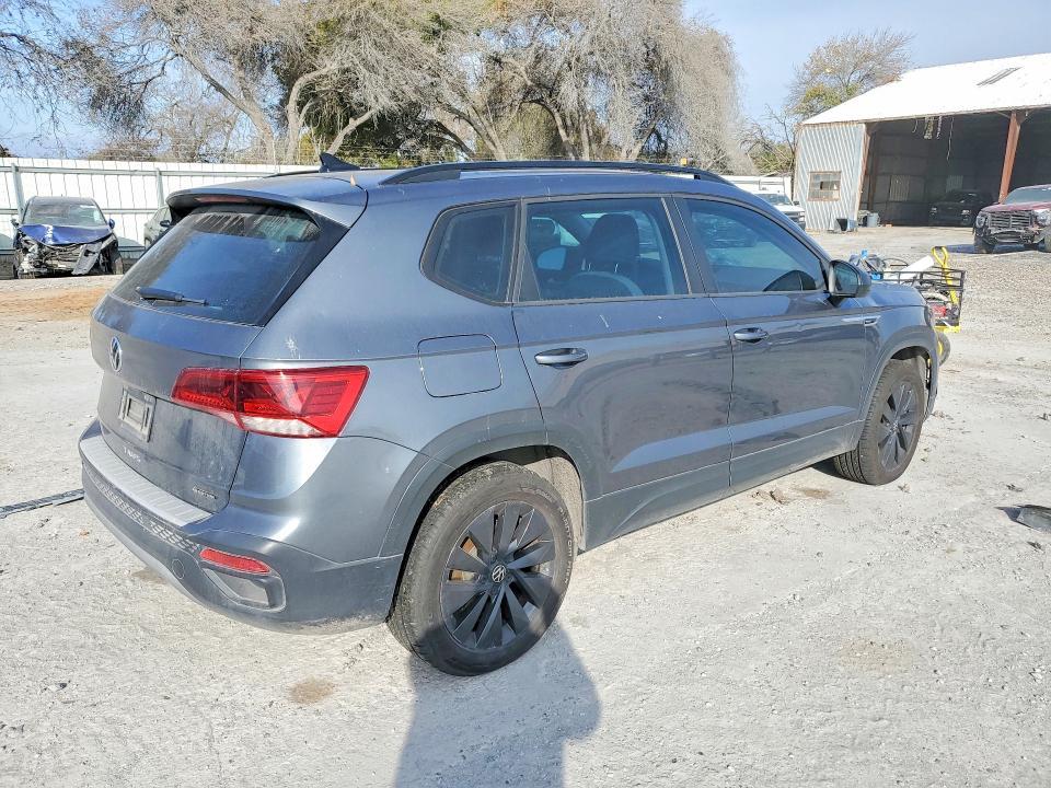 2022 Volkswagen Taos s