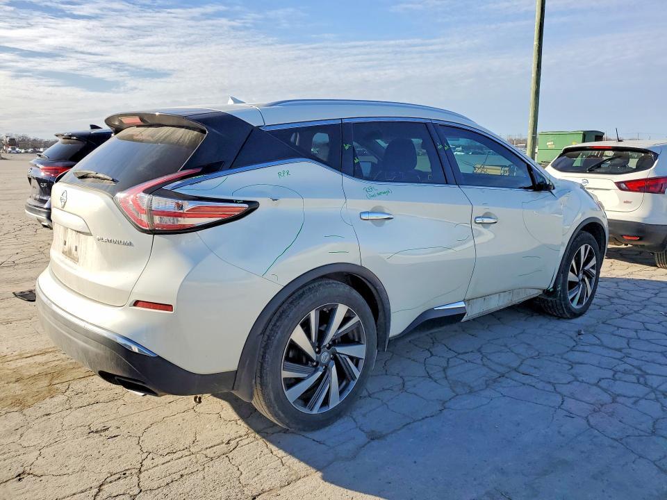 2015 Niss Murano Platinum