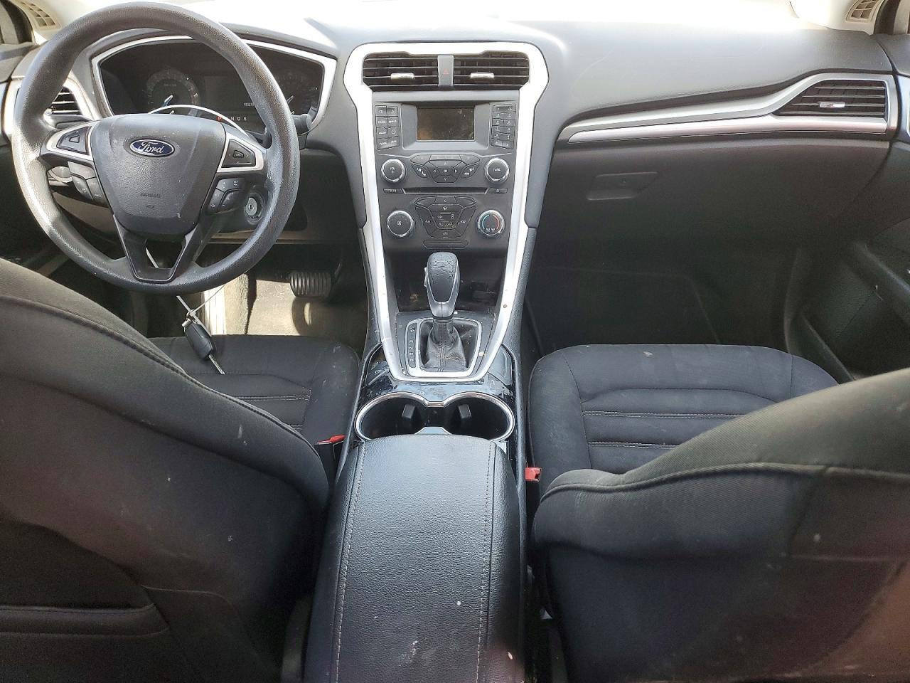 2015 Ford Fusion se