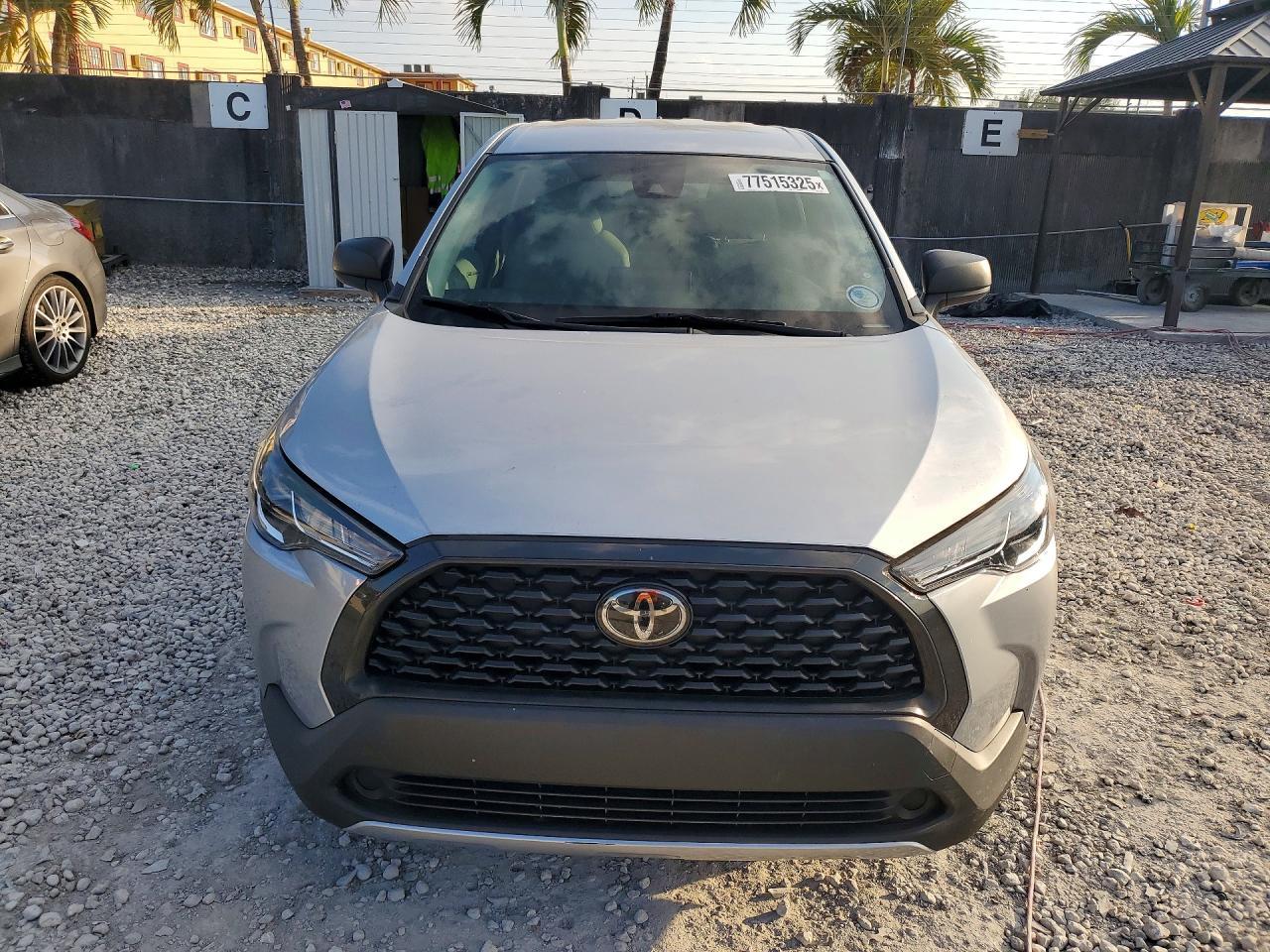 2022 Toyota Corolla Cross l