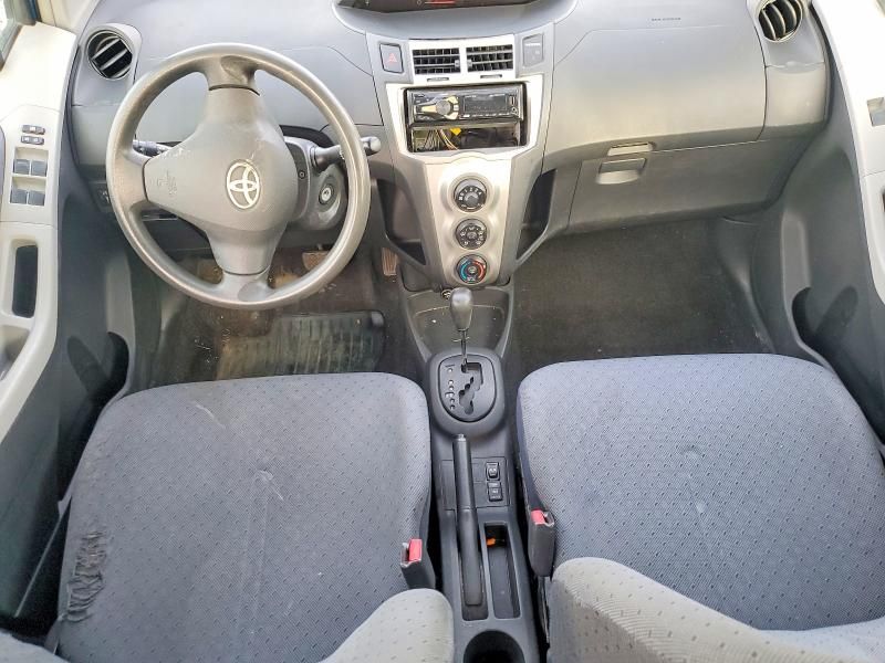 2010 Toyota Yaris