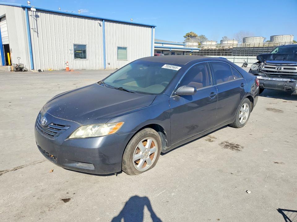 2009 Toyota Camry le