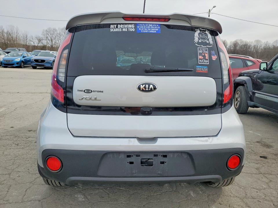 2017 KIA Soul Base