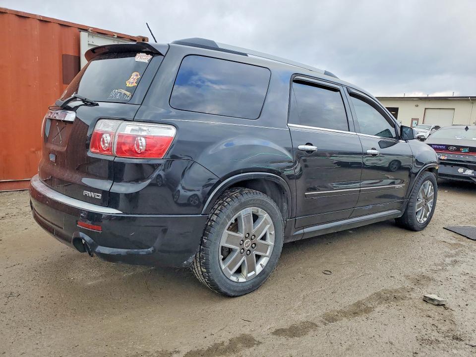 2011 GMC Acadia Denali