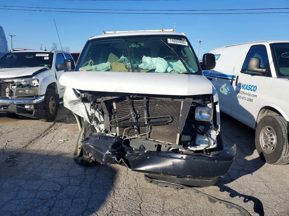 2017 Chevrolet Express 2500 Cargo Delivery van