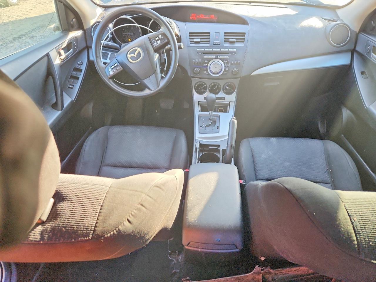 2010 Mazda 3 I