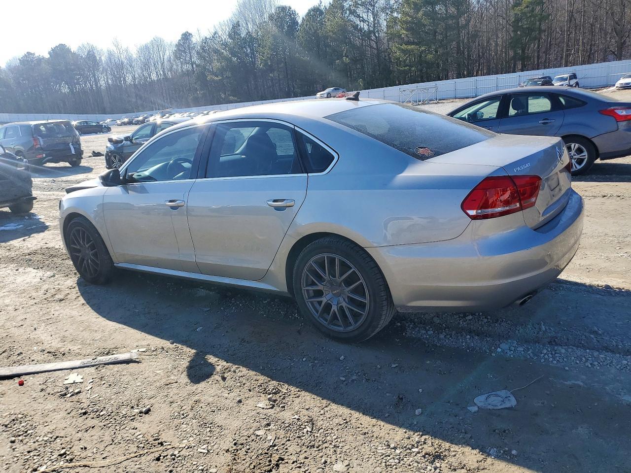 2014 Volkswagen Passat se