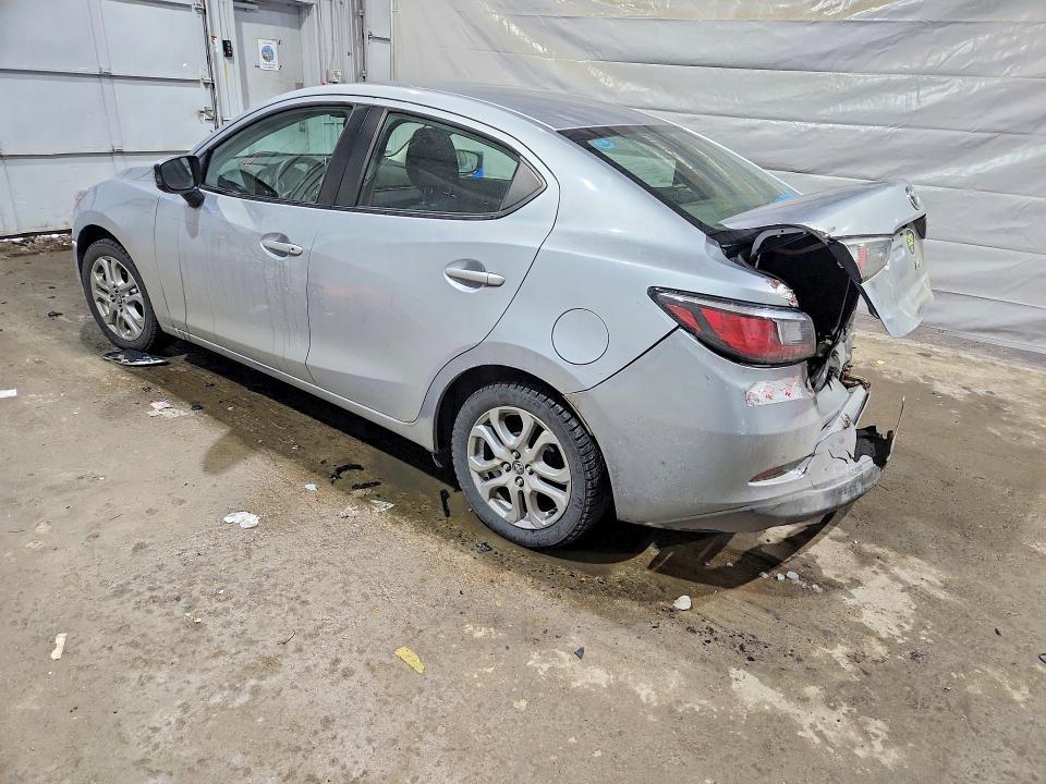 2017 Toyota Yaris ia