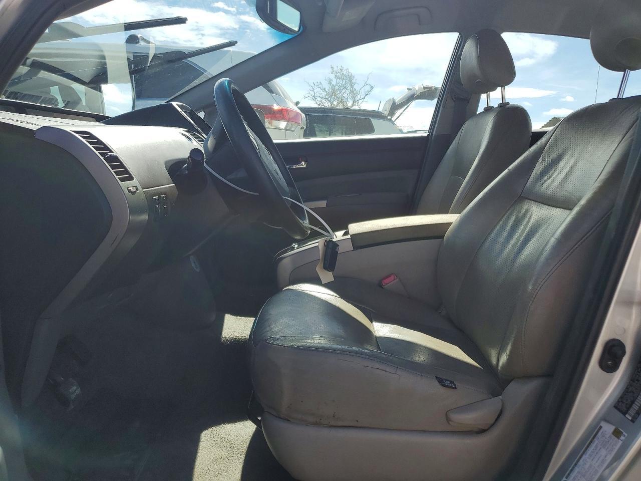 2004 Toyota Prius Base