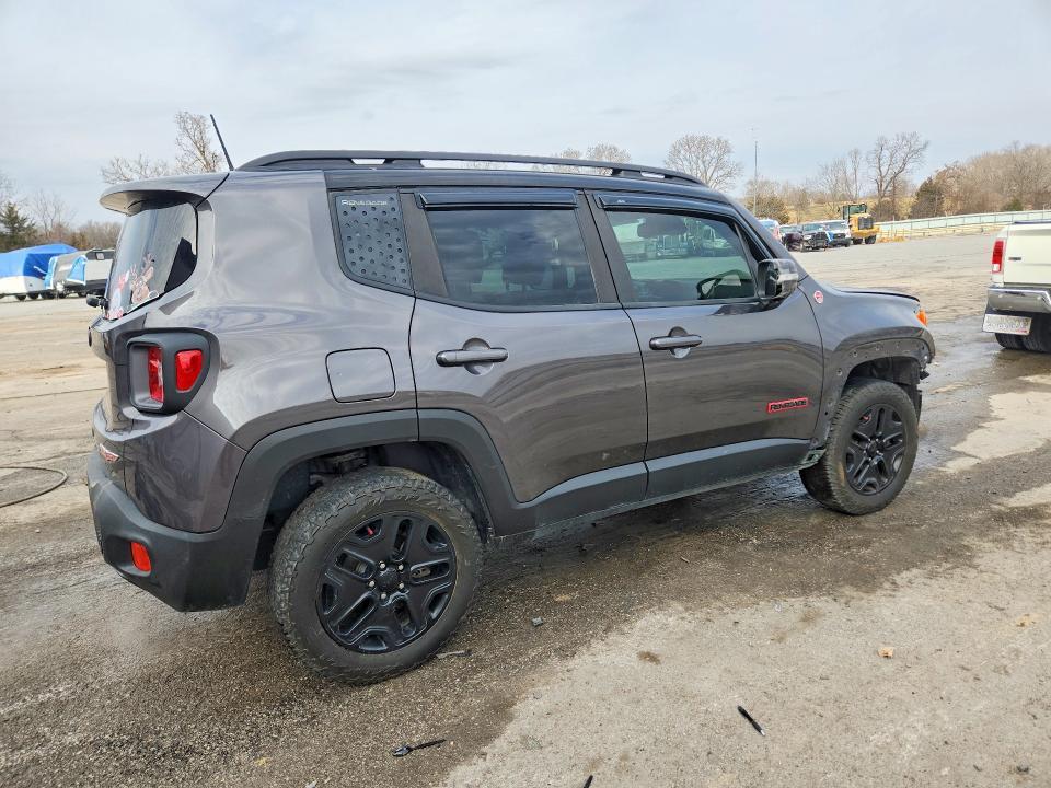 2018 Jeep Renegade Trailhawk