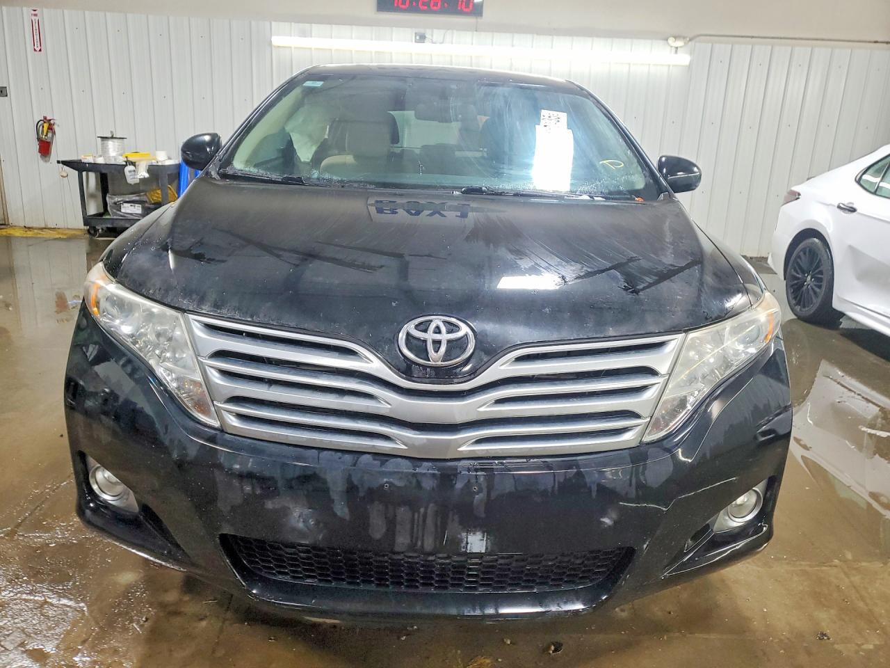 2012 Toyota Venza le