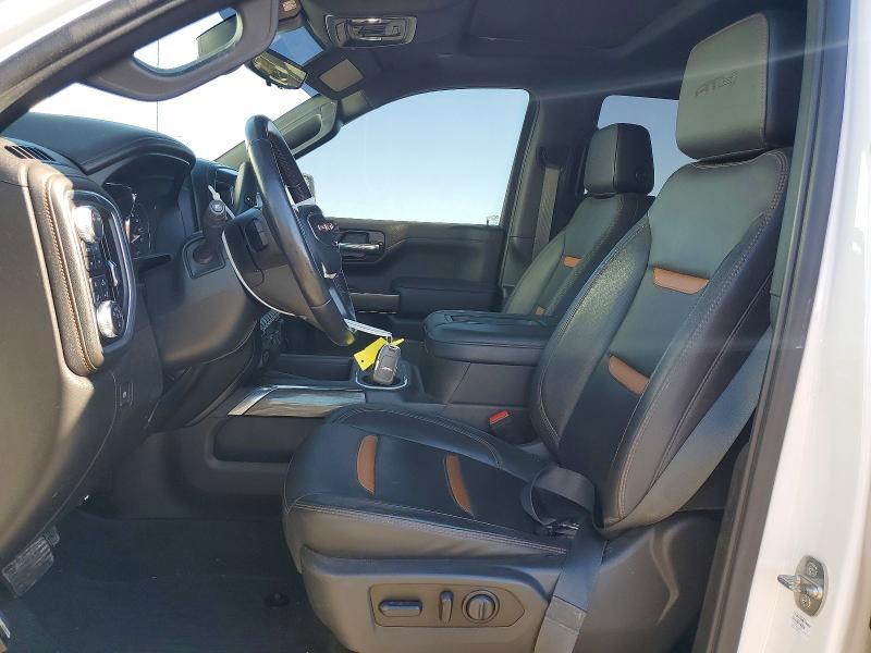2021 GMC Sierra K1500 AT4