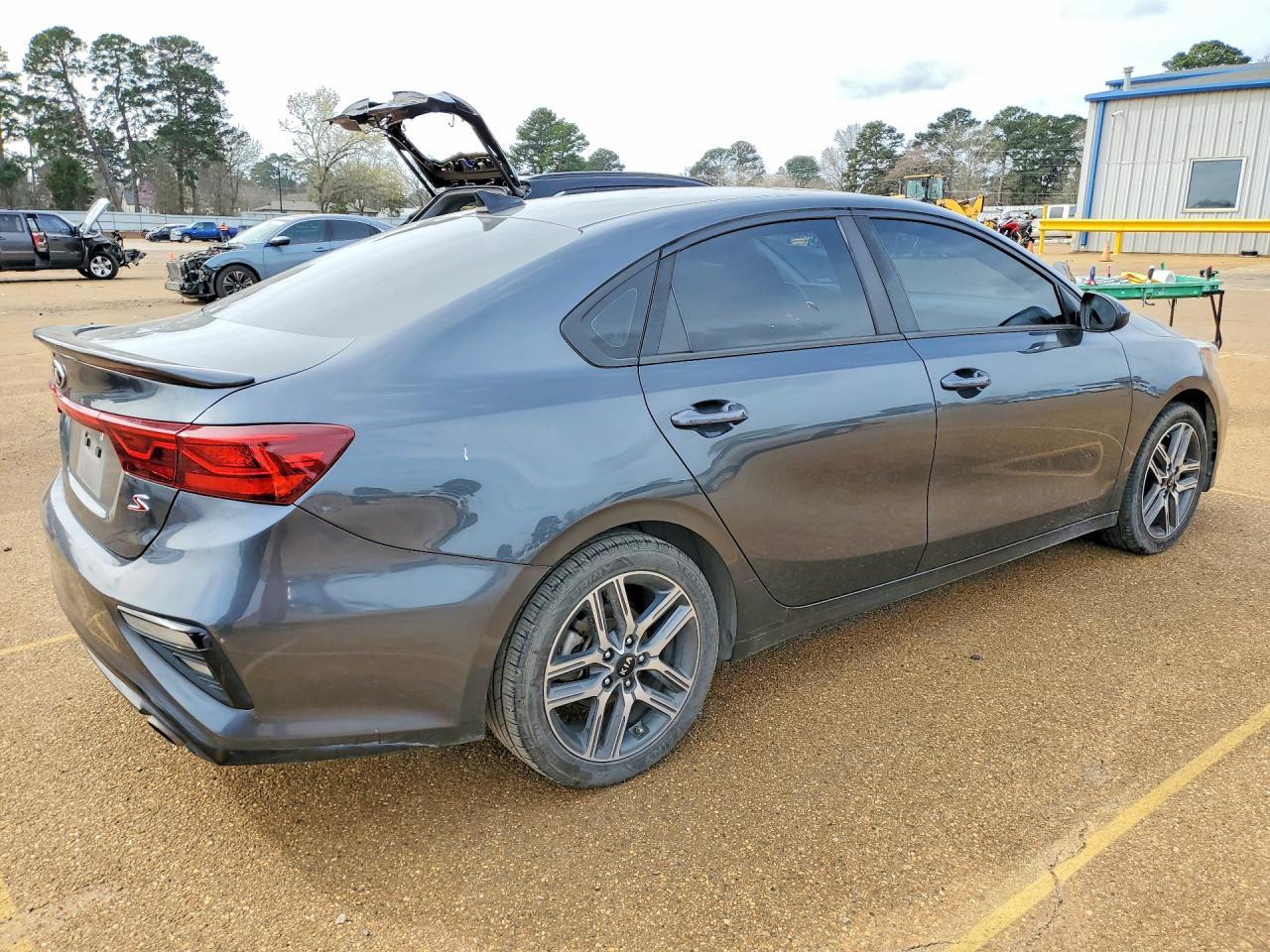 2019 KIA Forte s