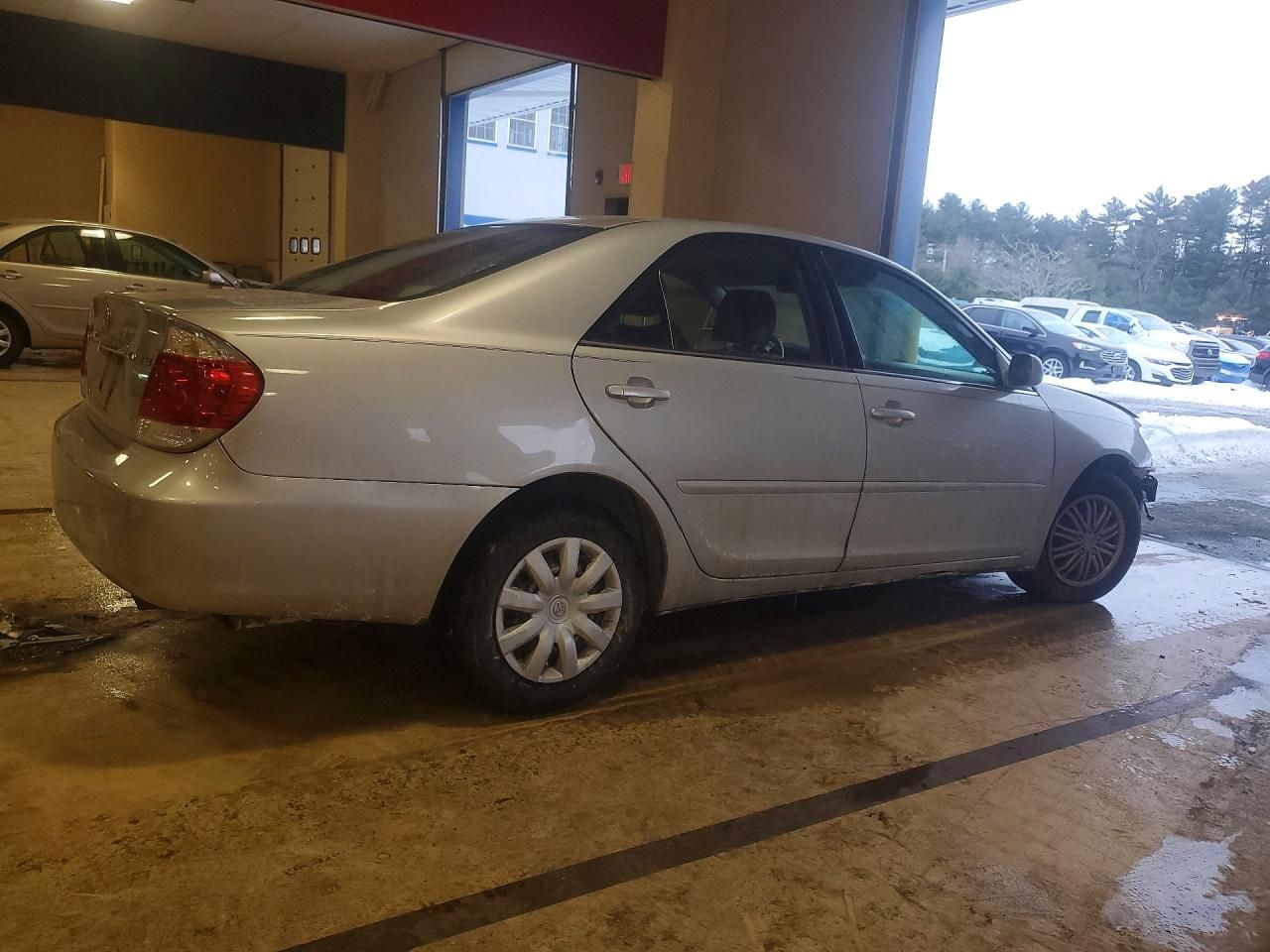 2005 Toyota Camry le