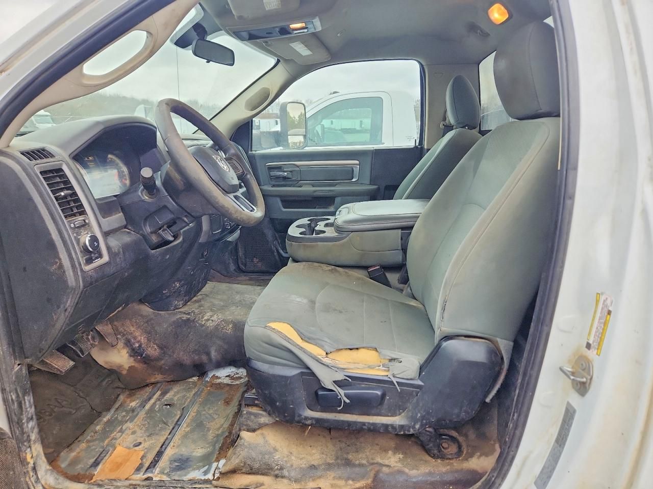 2018 Dodge RAM 3500 Truck Cab AND Chassis