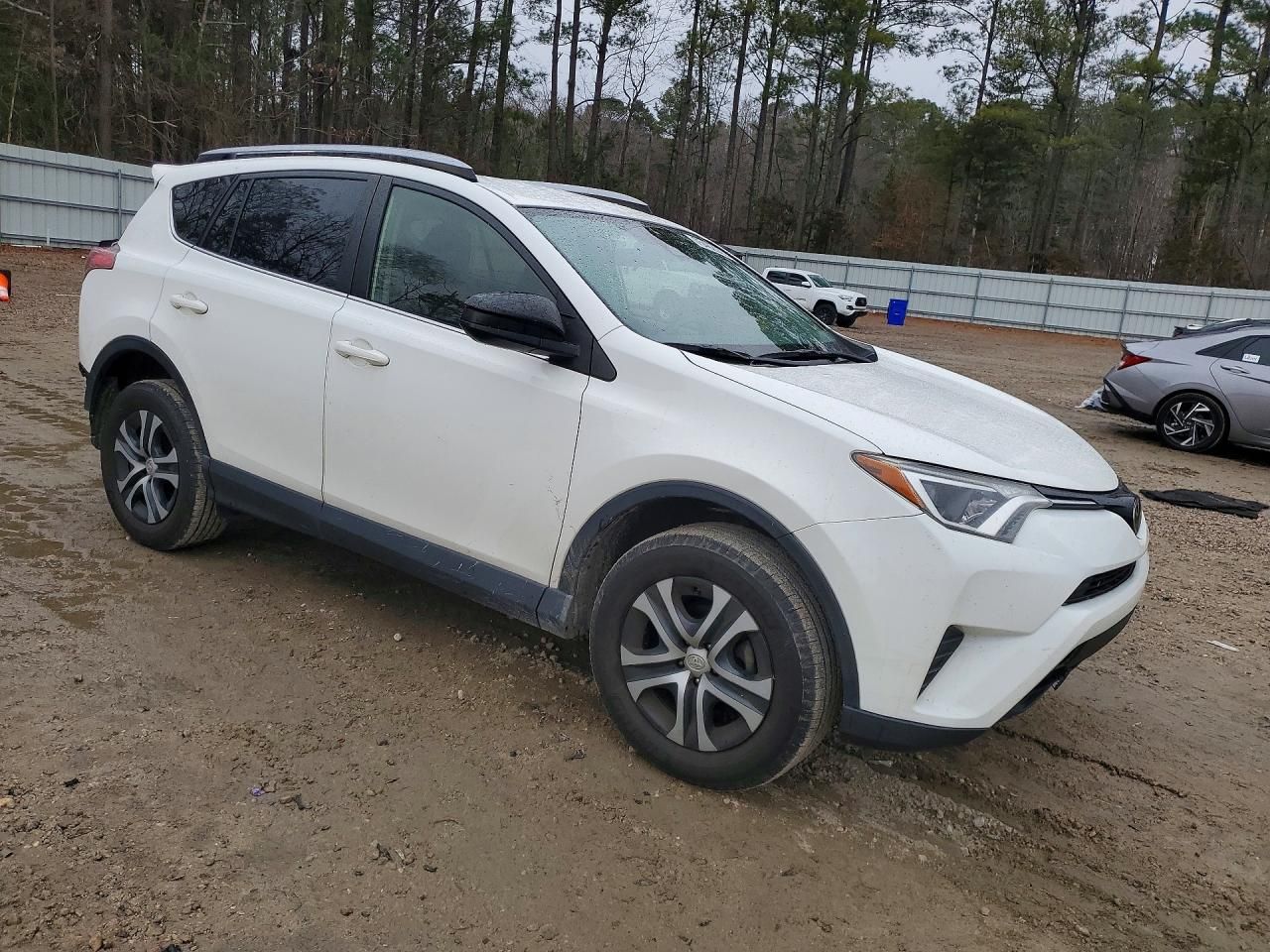 2018 Toyota Rav4 le
