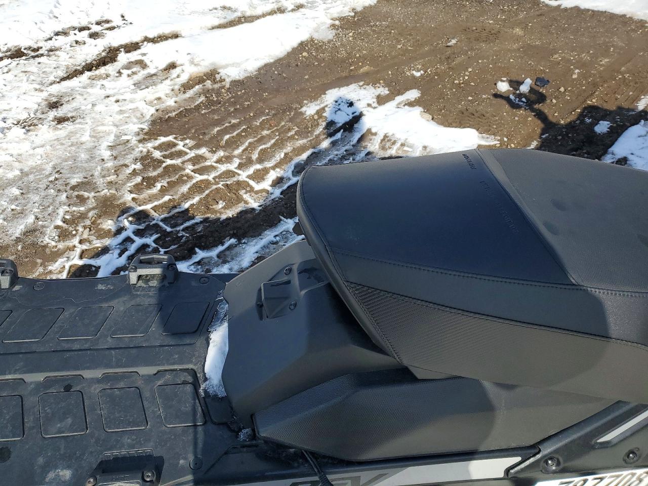 2019 Skidoo Renegade