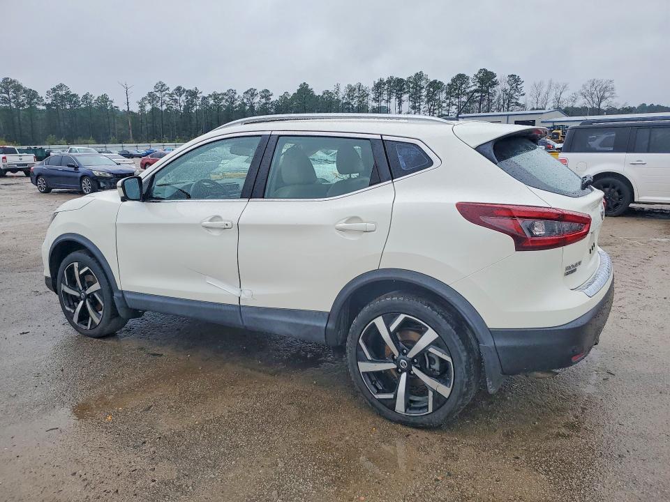 2020 Nissan Rogue