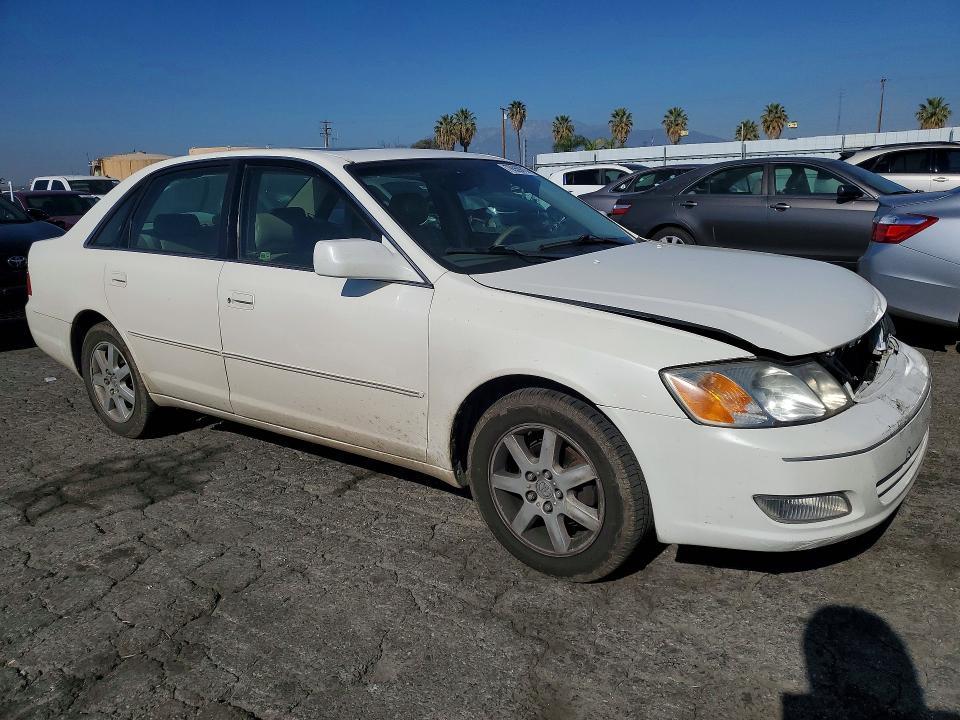 2000 Toyota Avalon xl
