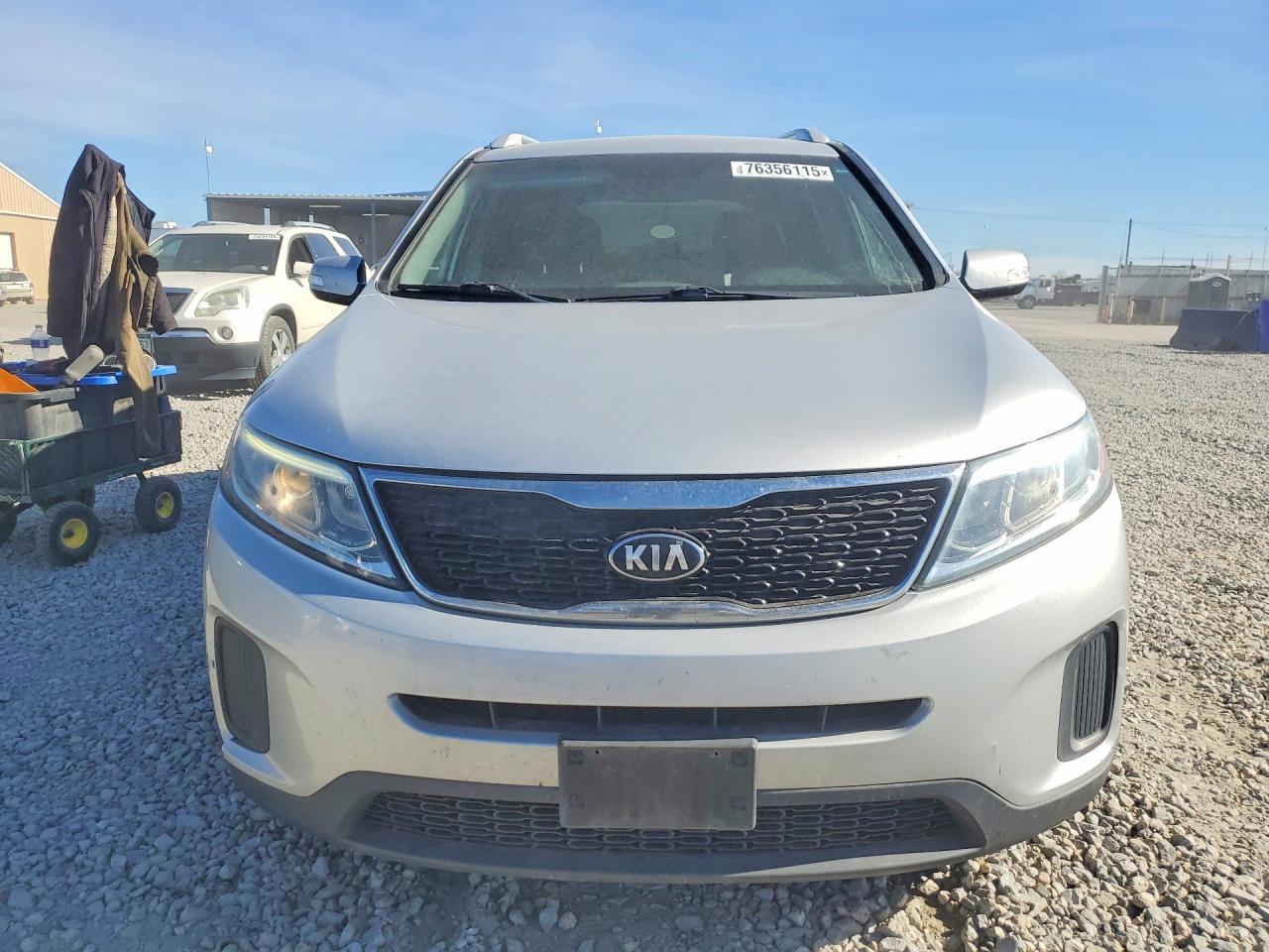 2015 KIA Sorento lx