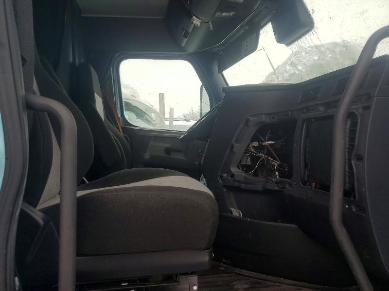2022 Freigliner 2022 Freightliner Cascadia 126 Semi Truck