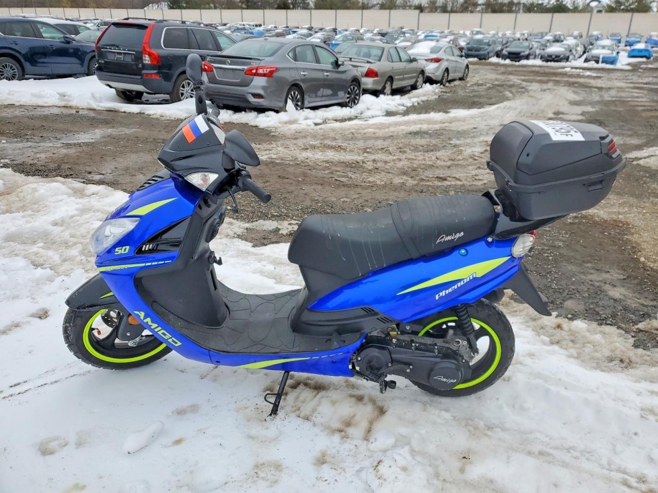 2024 Amig Scooter
