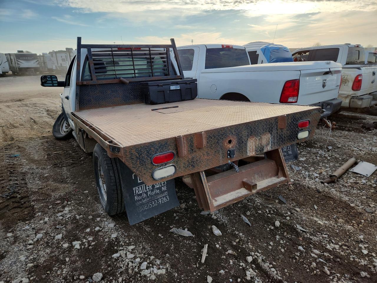 2008 Dodge RAM 2500 Flatbed Truck