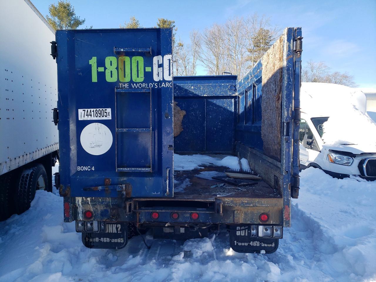2014 Isuzu NPR HD Refuse Truck
