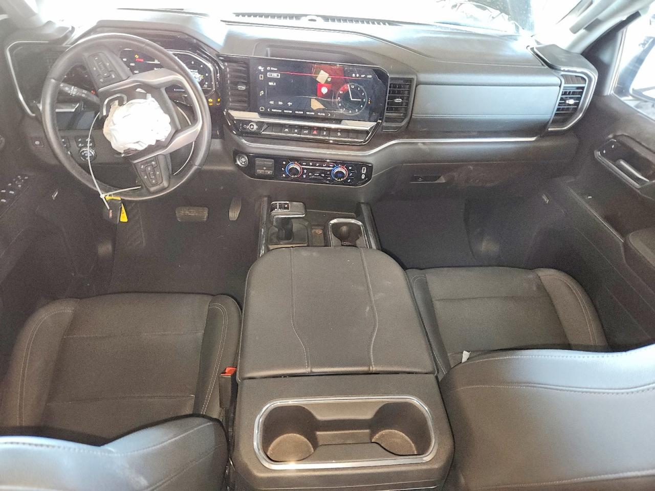 2023 GMC Sierra K1500 SLT
