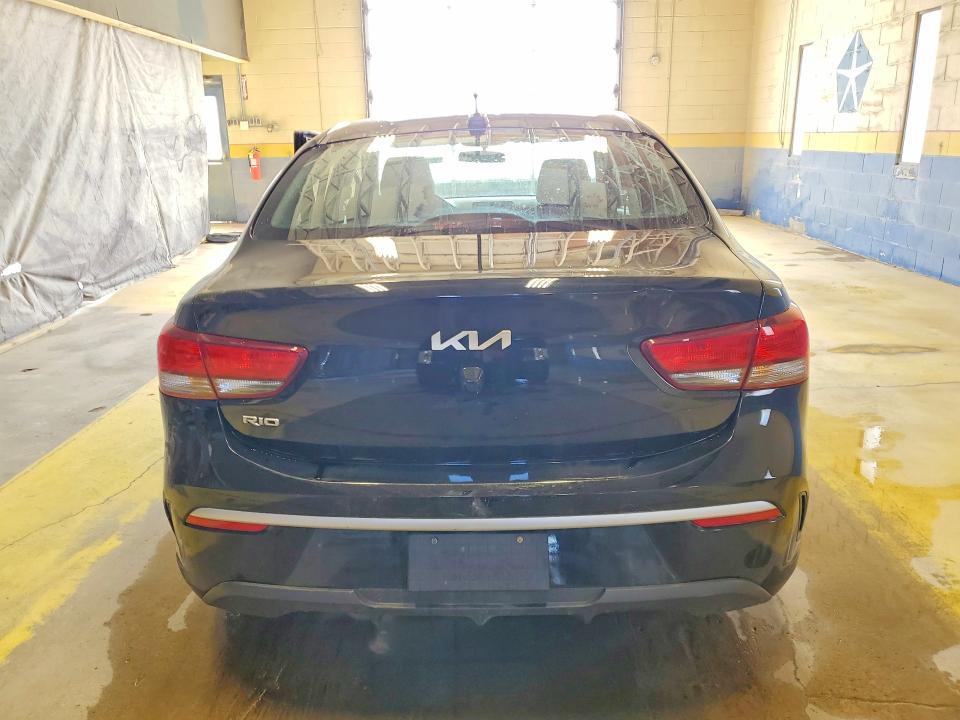 2023 KIA Rio s