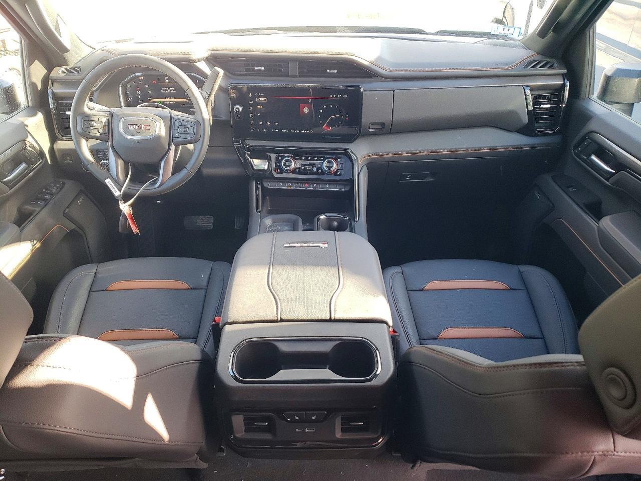 2026 GMC Sierra K2500 AT4