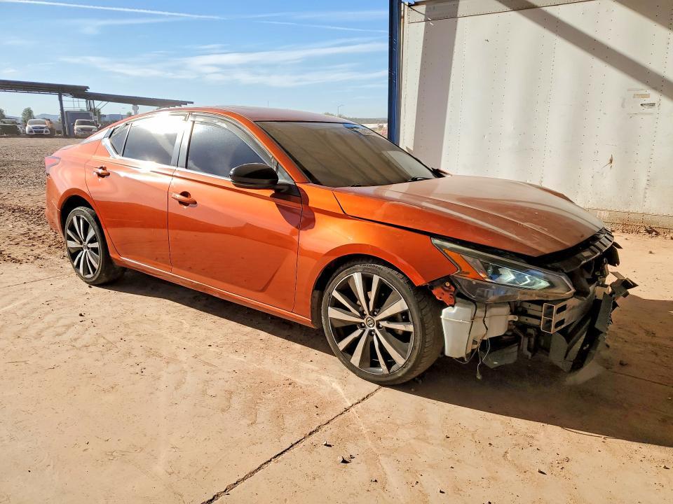 2019 Nissan Altima sr