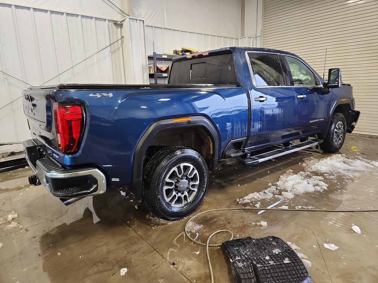 2021 GMC Sierra K2500 SLT